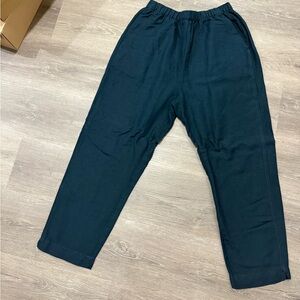 Women’s Green Linen Pants